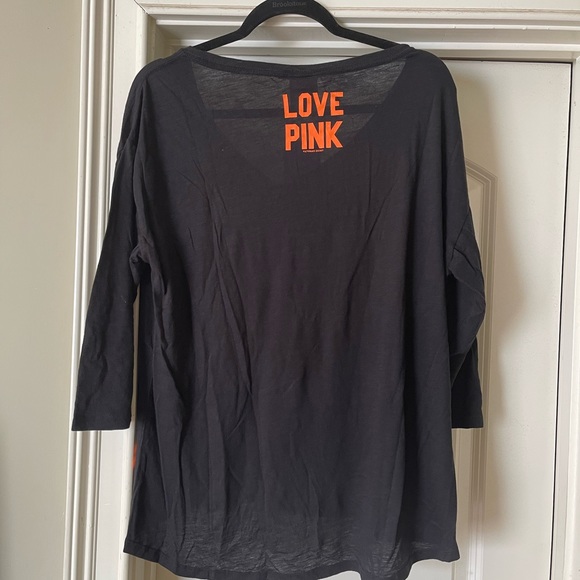 Victoria’s Secret Pink MLB San Francisco Giants jersey style t-shirt - Picture 2 of 3